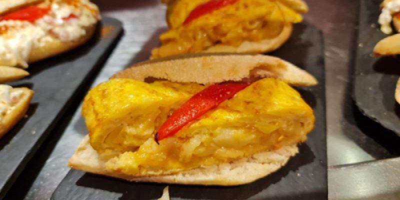 Pulga de tortilla de patata con pimiento
