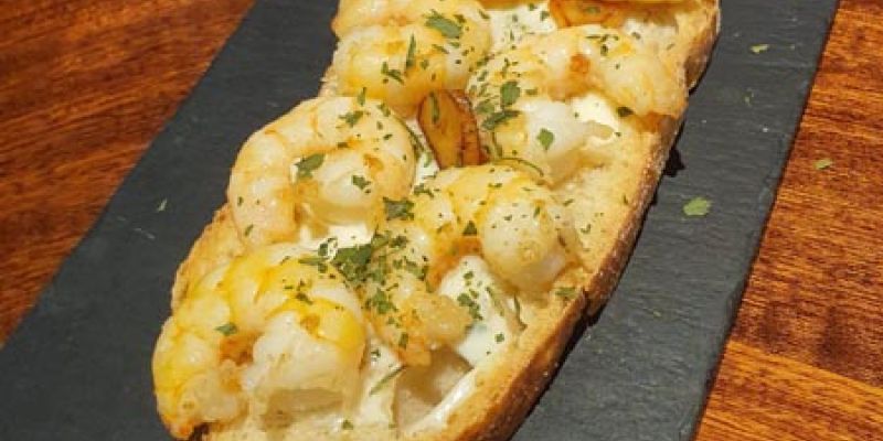 Torta de langostinos