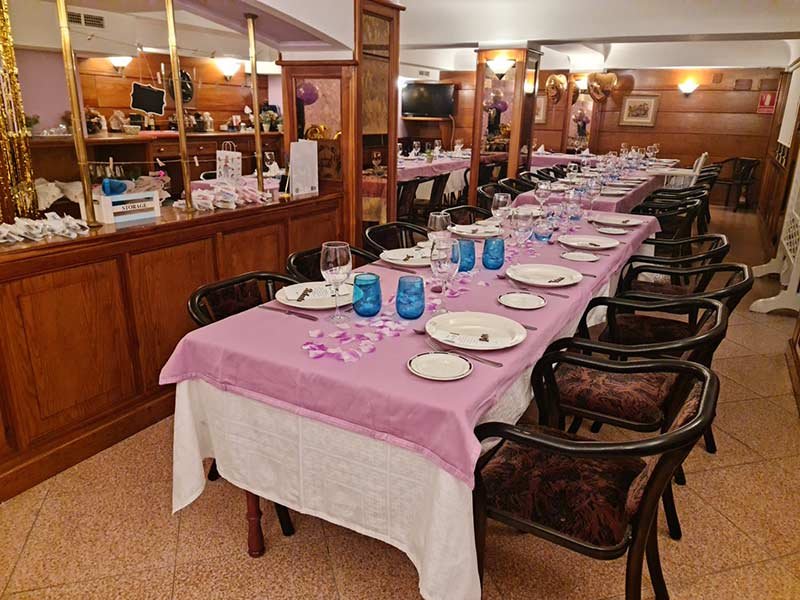 Salón de comidas para grupos